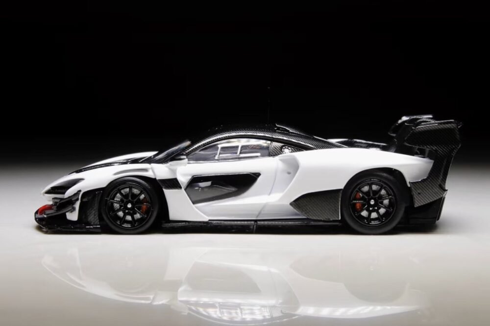 LCD Mclaren Senna Gtr Beijing Exhibition HEC2025 China Model Exhibition LCD  limited senna+gtr - Image 3