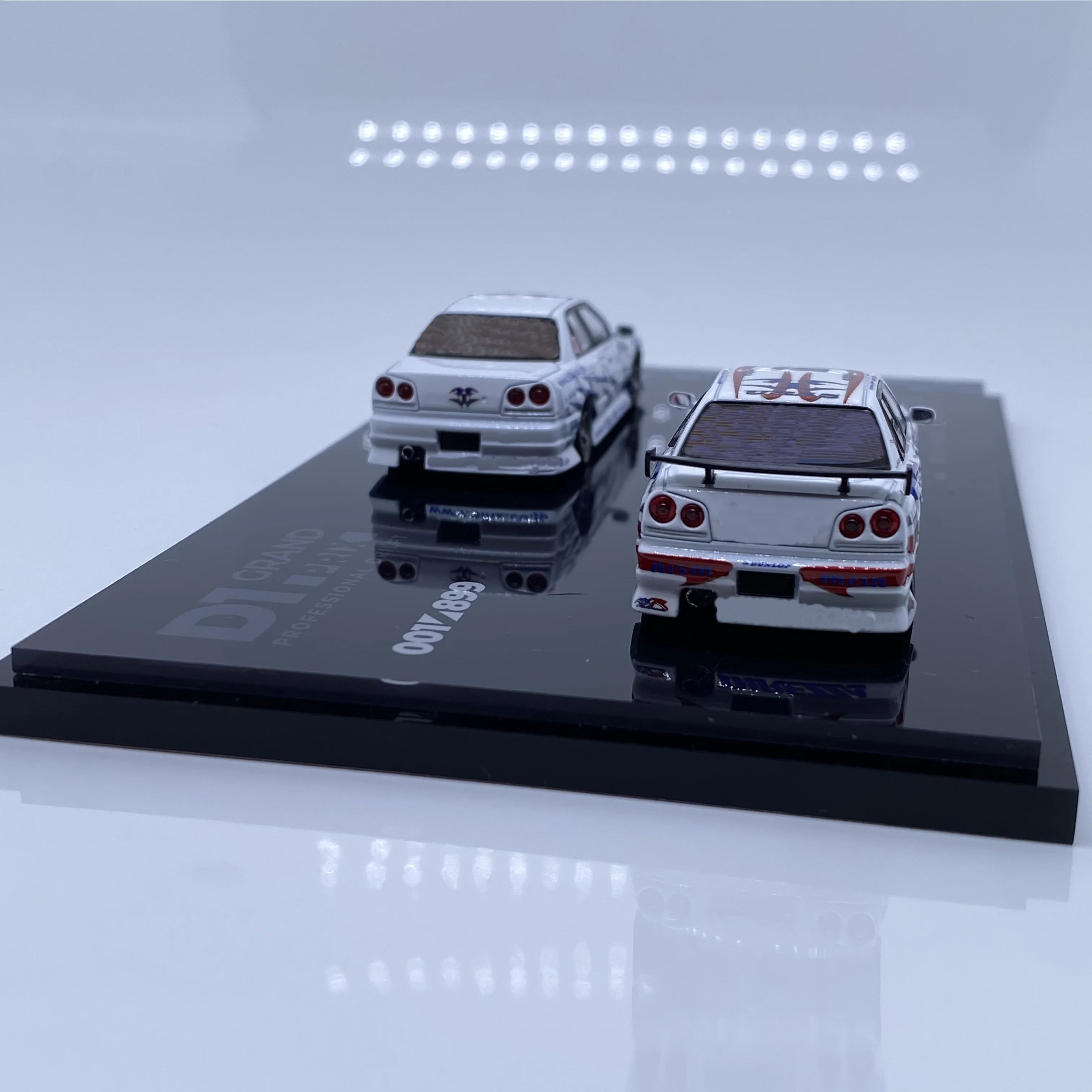 Model Model name: Mortal 1:64 D1gp Painted Blitz-Er34 Double Car Set (03/06 Style) (Limited To 899) Car Die-Cast Model True prop - Image 4