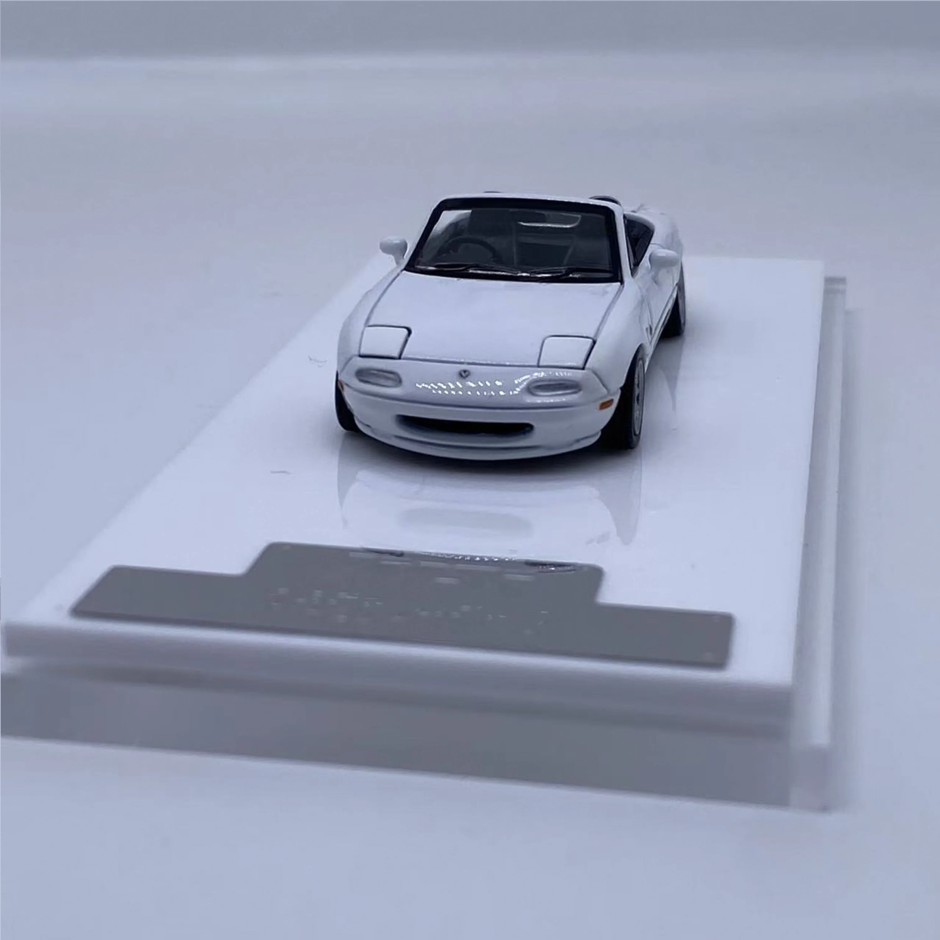 ATS Model 1:64 MX5 Diecast Alloy Toy Motor Vehicle Diecast Metal Model Gifts - Image 5
