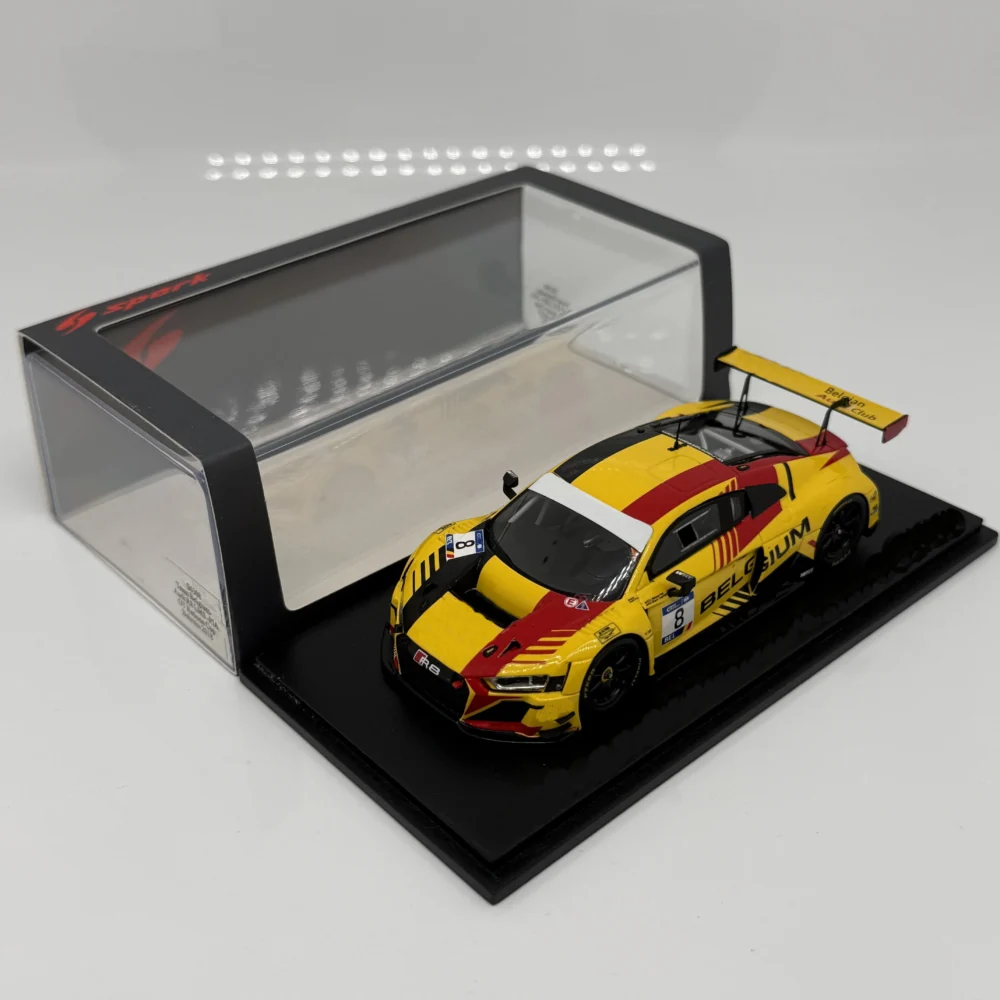 Spark 1/43 S6308 R8 LMS FIA GT N8 Nations Cup Bahrain 2018