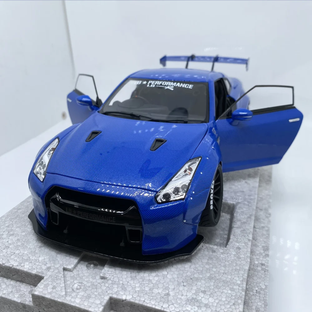 PGM 1:18 GT-R R35 Liberty Walk Blue Diecast Car Model HEC 2025