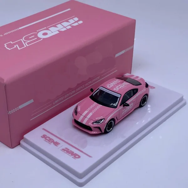 INNO X SCENE 1:64 inno64 GR86 Pink Macau Grand Prix 2 - GR86